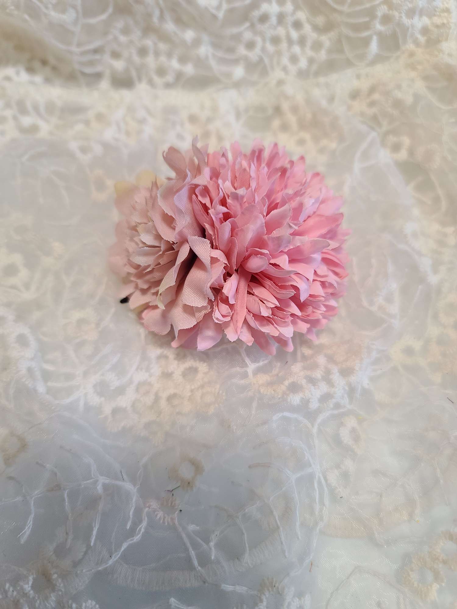 Exquisite hair accessories for Japanese kimonos undefined