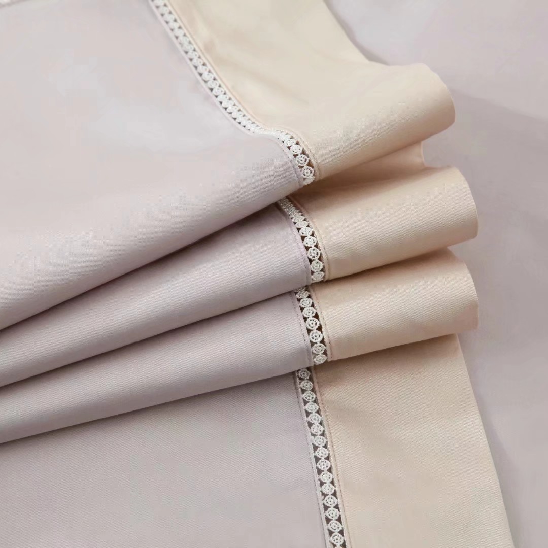 Yiwu quality products: Frosted four-piece set, soybean winter quilt, four-season quilt, Silk quilt, long-staple cotton, modern simple luxury style, American style, modern simple fashion style home textile four-piece set, quilt, bedding, Nordic fashion style winter quilt detail image 5
