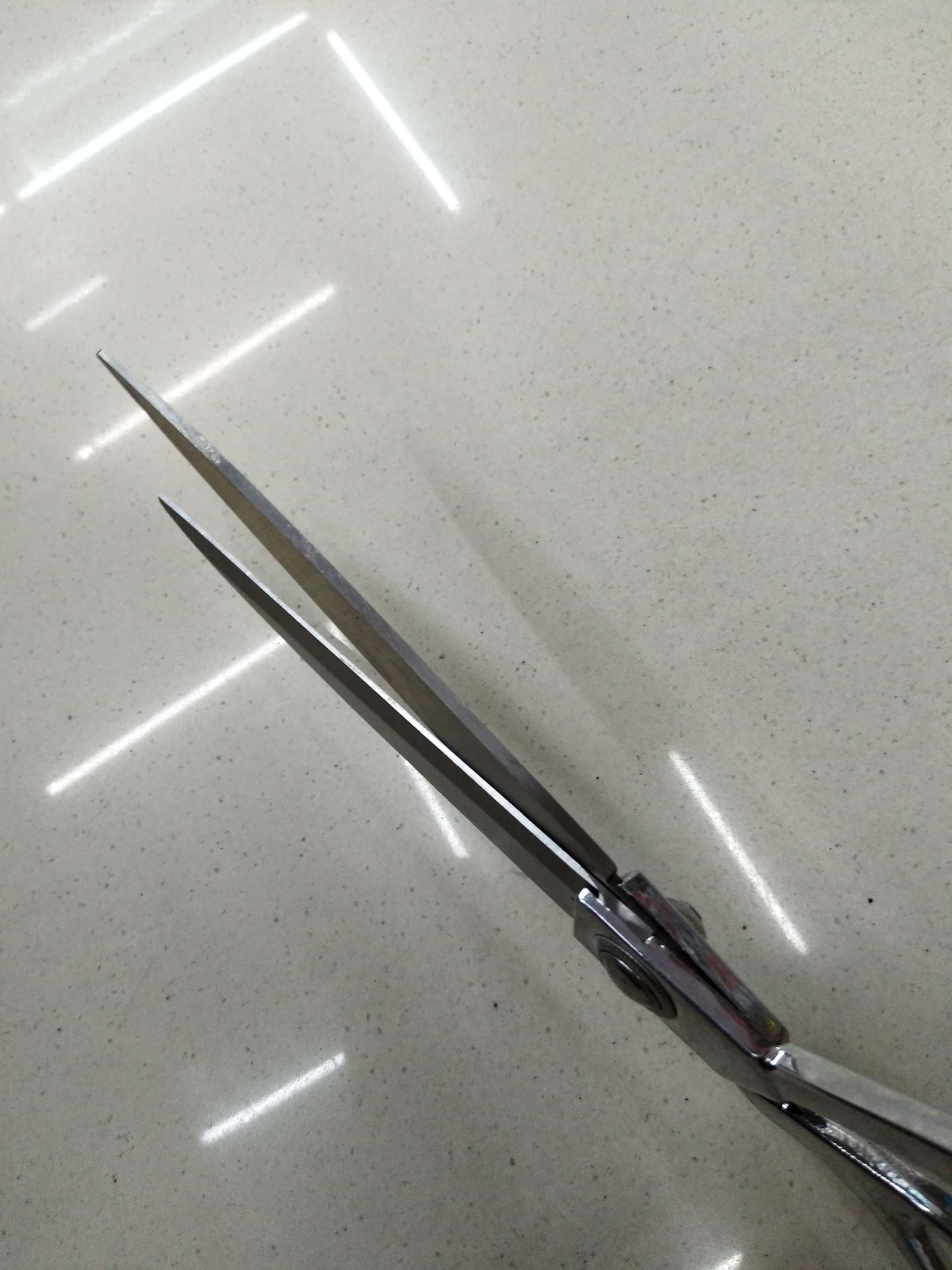 Scissors 2: Length 26.5cm, width 7 cm. Packed in individual color boxes, 96 pieces per box, with a volume of 0.80 cubic meters. details Picture