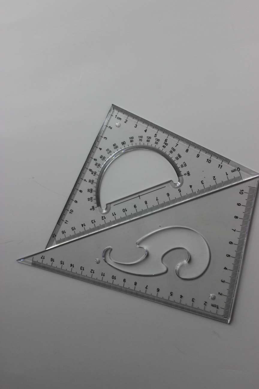 10-inch triangular set