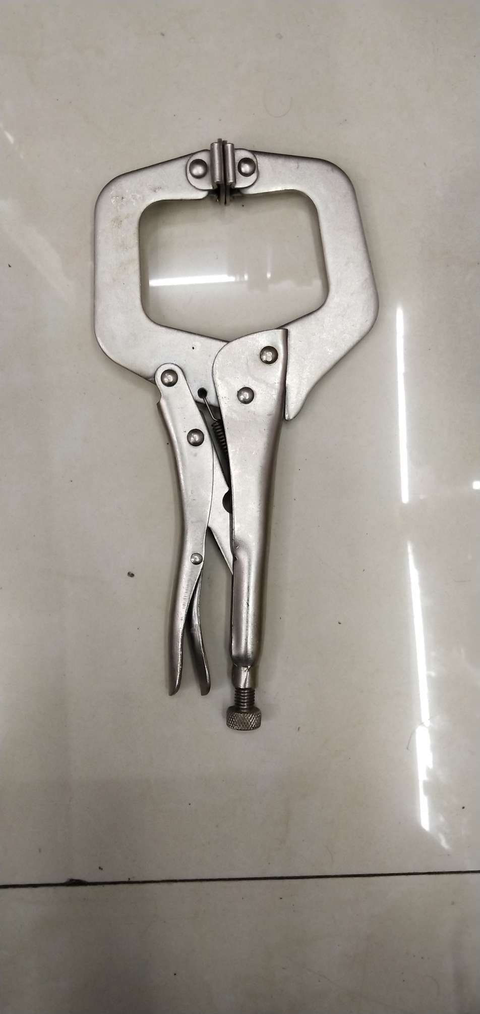 Type C Grip Pliers Item Picture