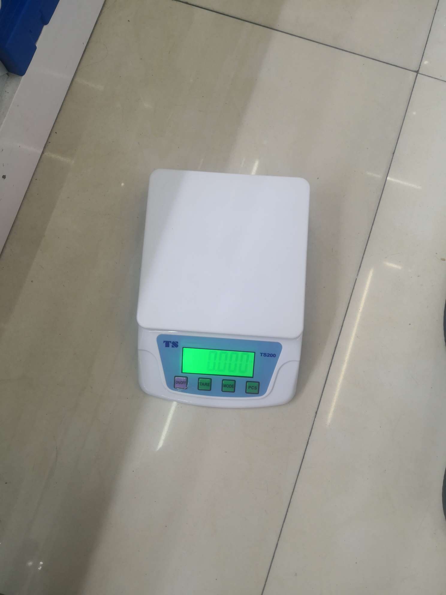 TS200电子秤白底实物图
