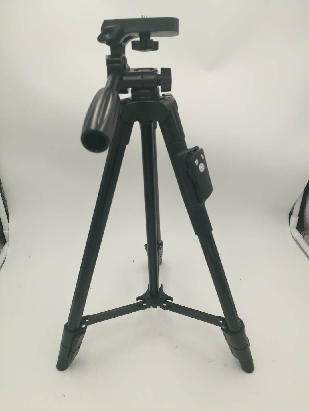 1.3米带蓝牙三脚架 相机支架50