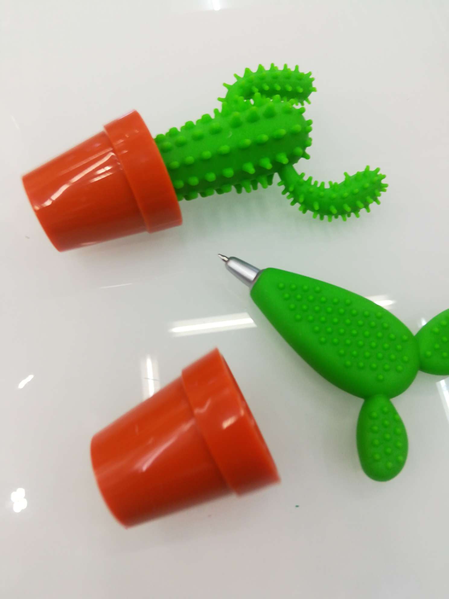 新奇特创意仿真软胶仙人掌造型工艺礼品圆珠笔