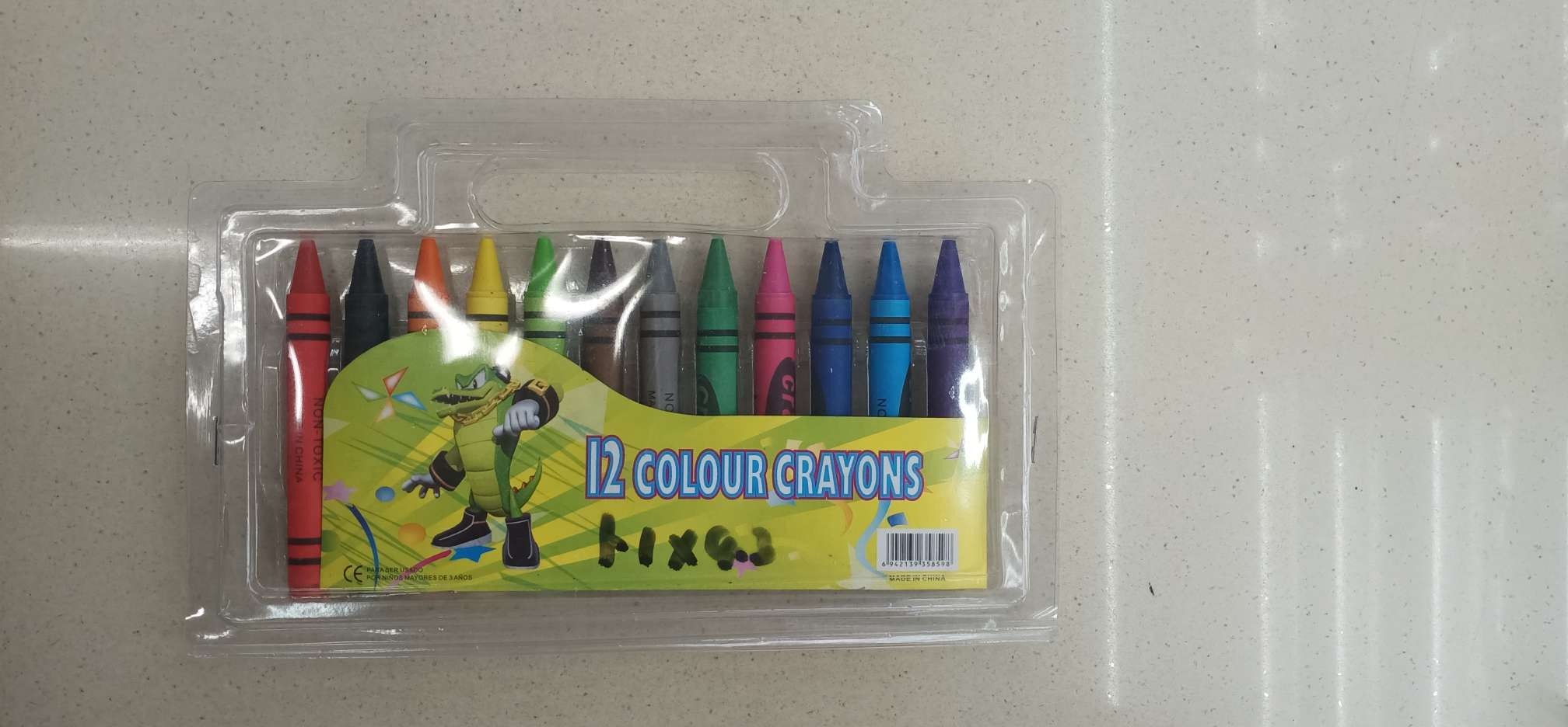 12色蜡笔1.1×9.3。