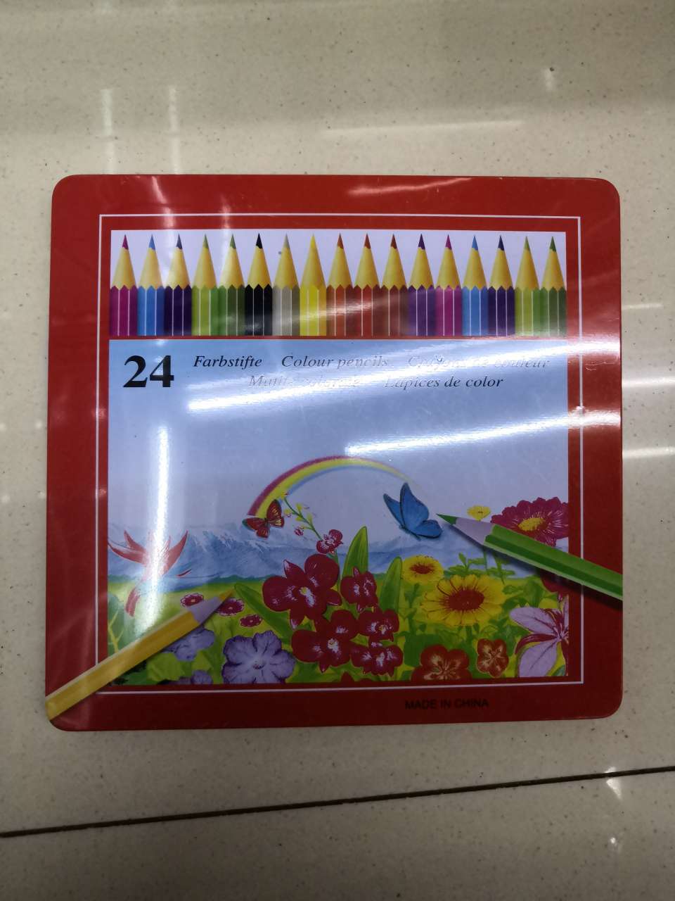 24色铁盒红花：96片装一箱起订