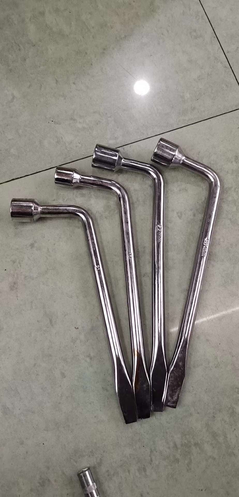 Screw wrench L wrench Repair tool socket wrench pipe wrench