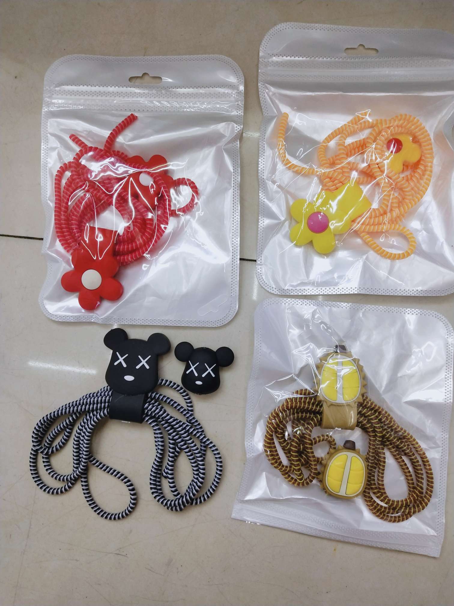 Three-piece set for organizing data cables detail image 5