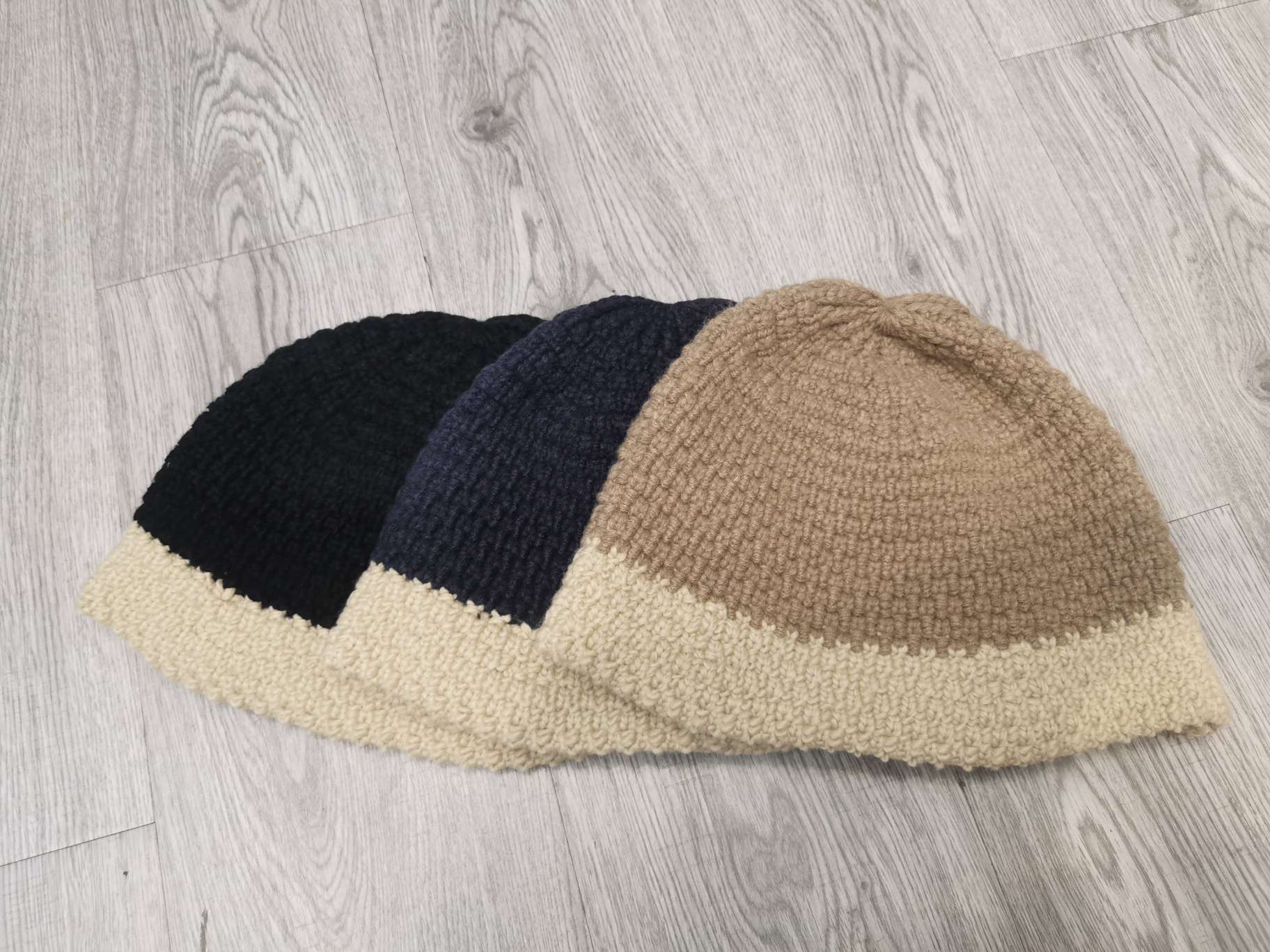 Thickened matching cap thumbnail