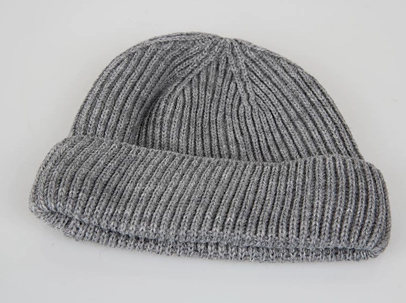 Knitted hat thumbnail