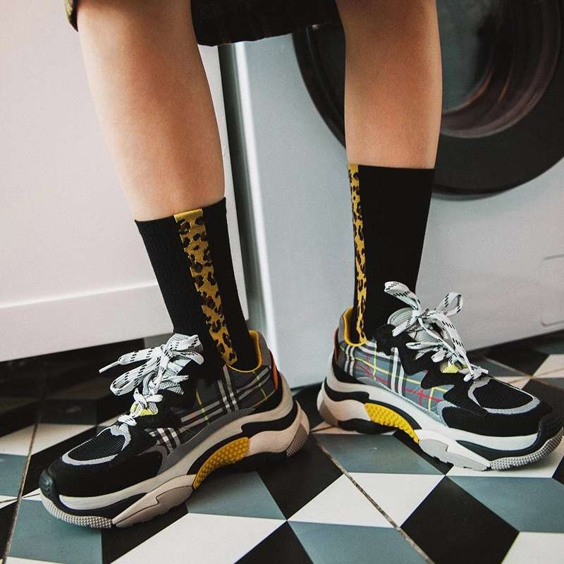 Women's Cotton Socks Series Embroidery details Picture