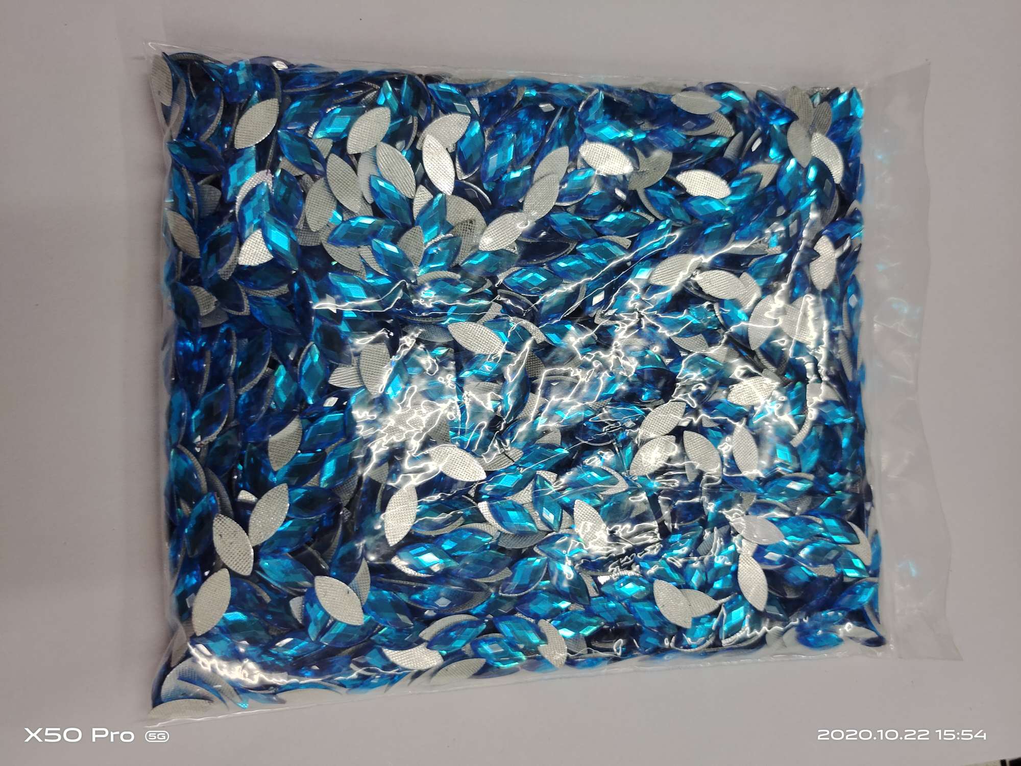 亚克力/烫钻白底实物图