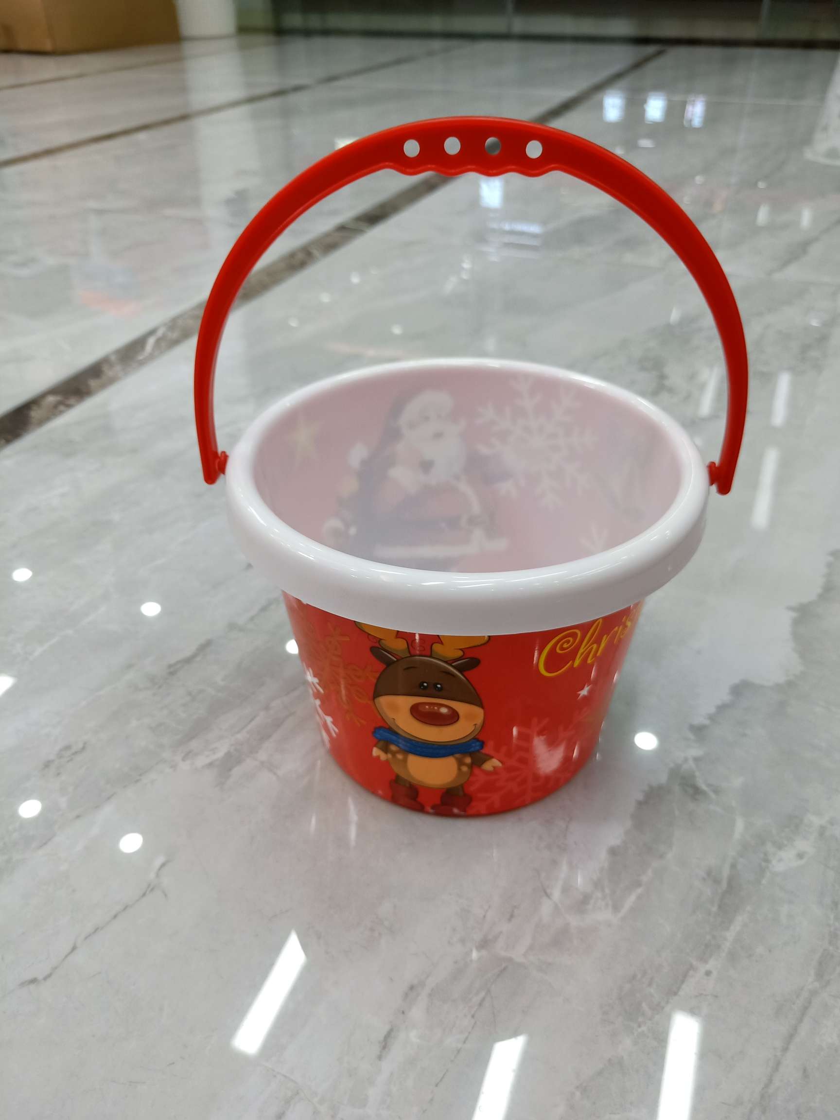 Small bucket thumbnail