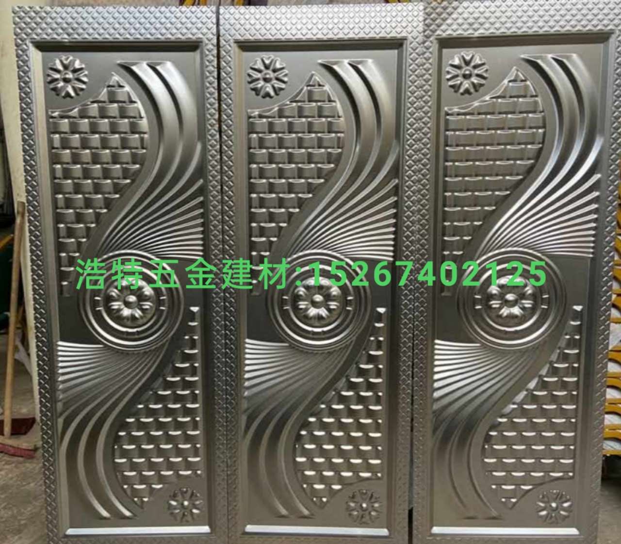 Embossed door panel, aluminum alloy door surface, cold-rolled steel plate door skin, security door surface, iron door surface, embossed door surface, bathroom door + Item Picture