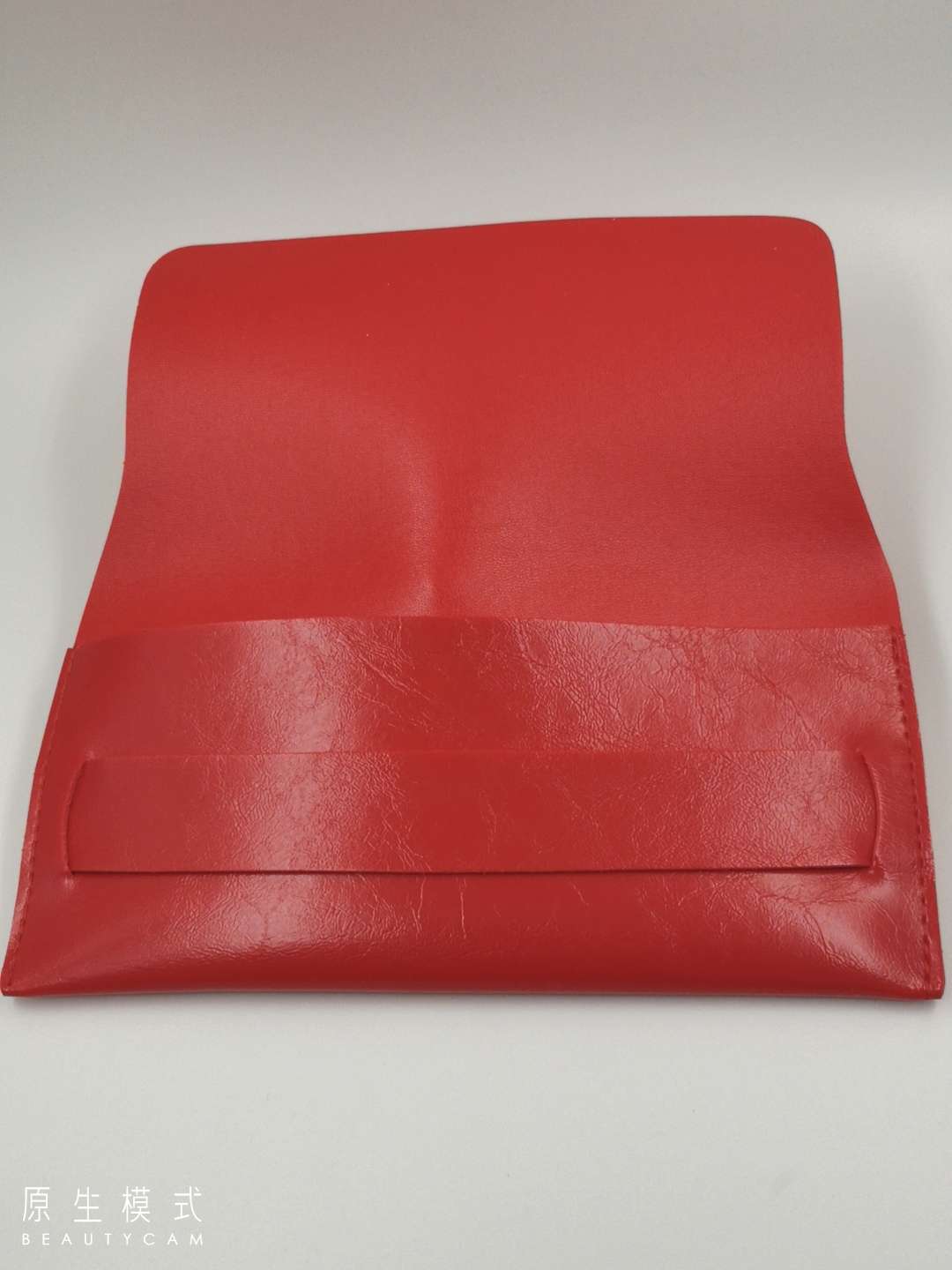 Fashionable soft-padded eyeglass case, sunglasses, leather bag pic 11