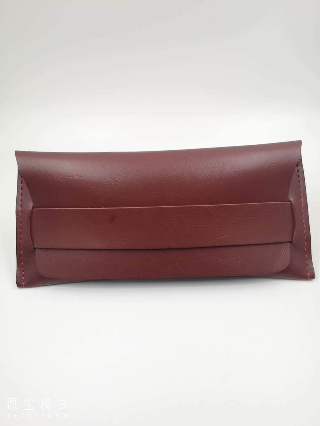 Fashionable soft-padded eyeglass case, sunglasses, leather bag pic 15