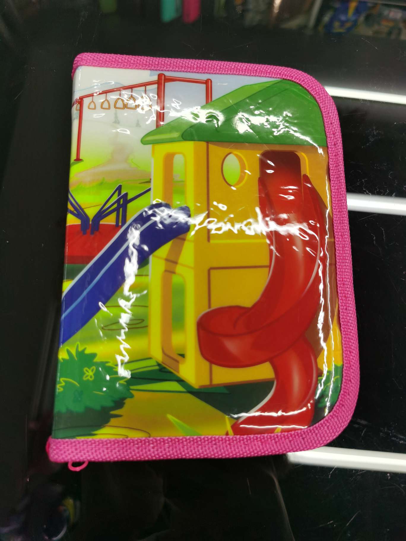 现货处理一个拉链笔盒