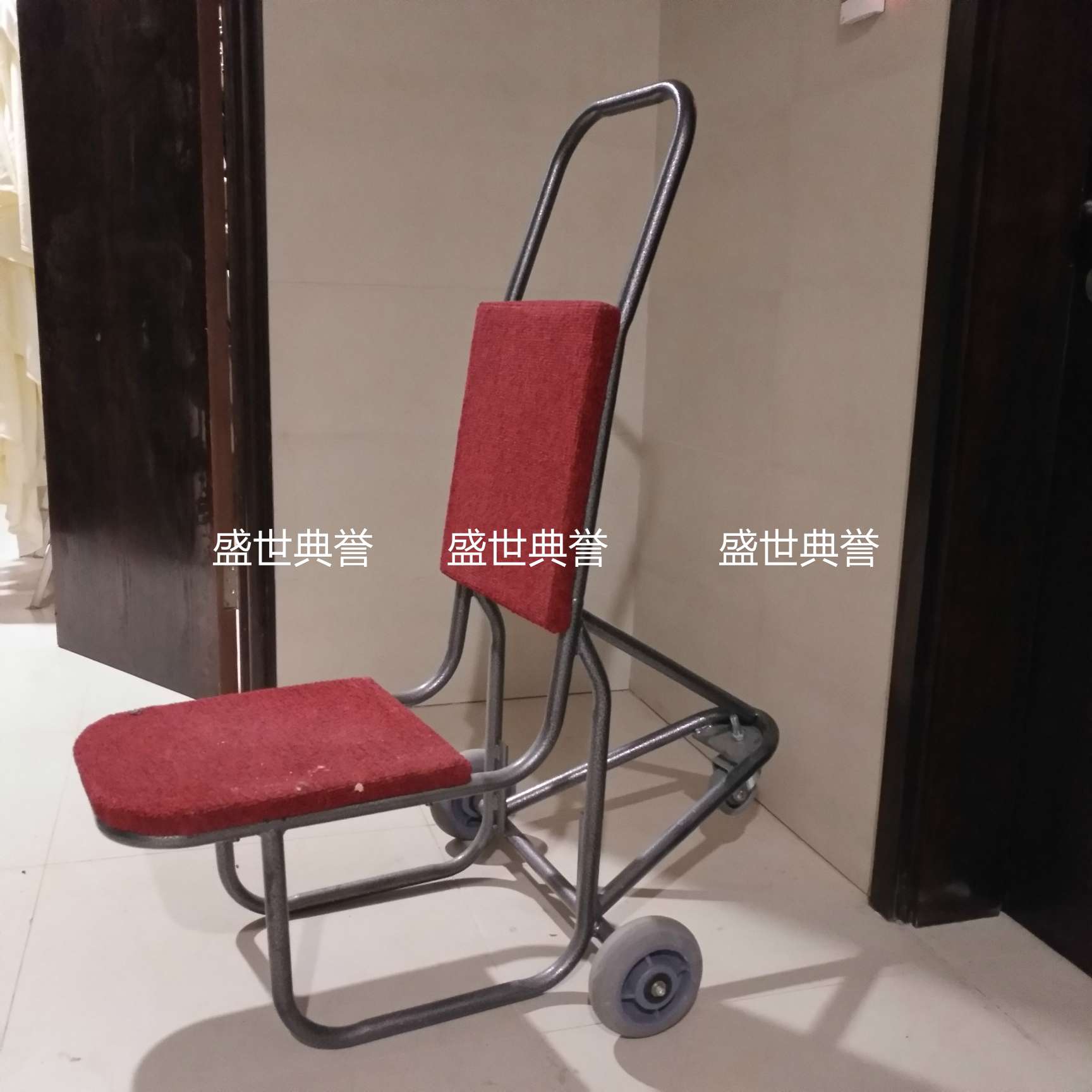 物流手推车实物图