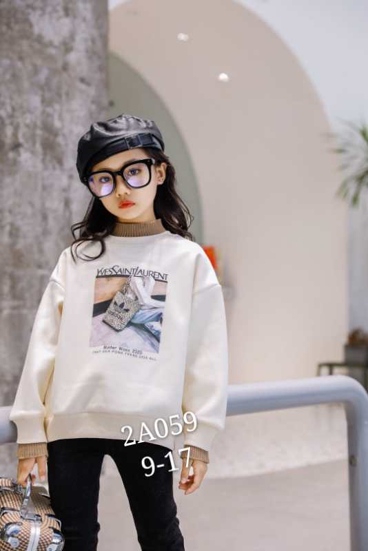 大童女卫衣产品图