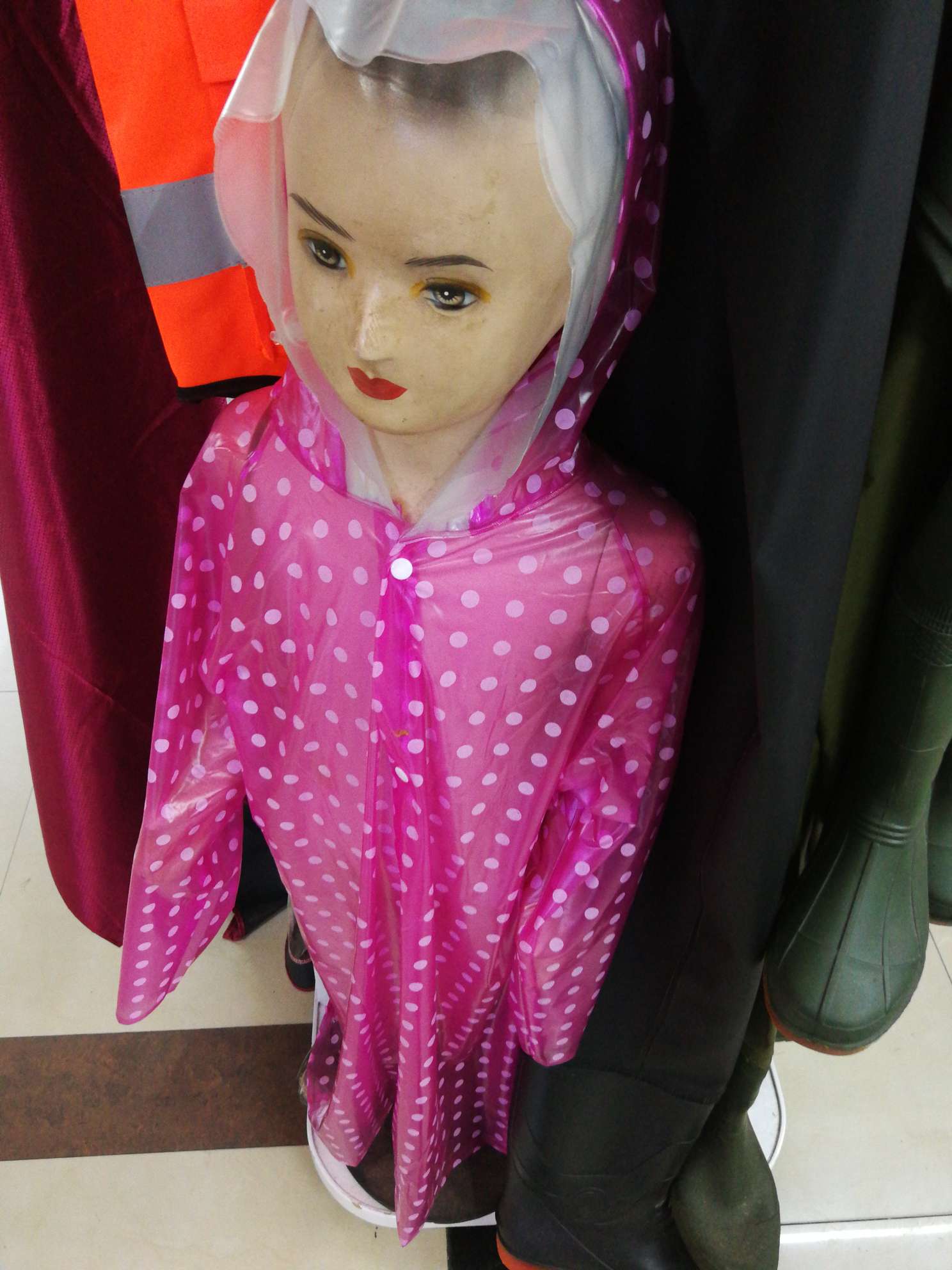 园点小孩背包雨衣产品图