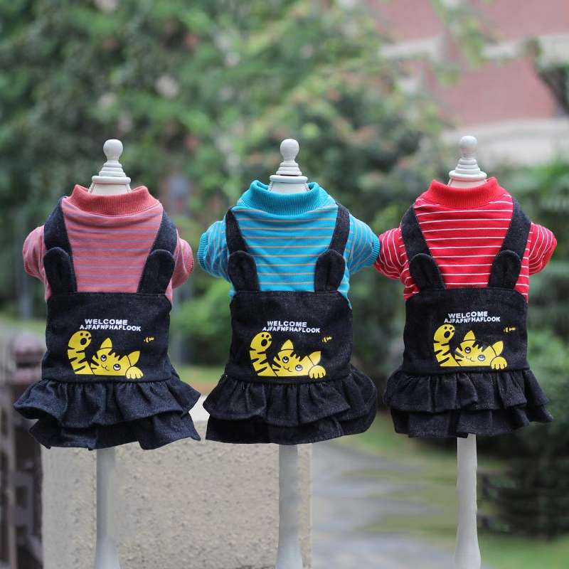 秋冬季节新款宠物宝宝衣服，款式新颖具有个性！