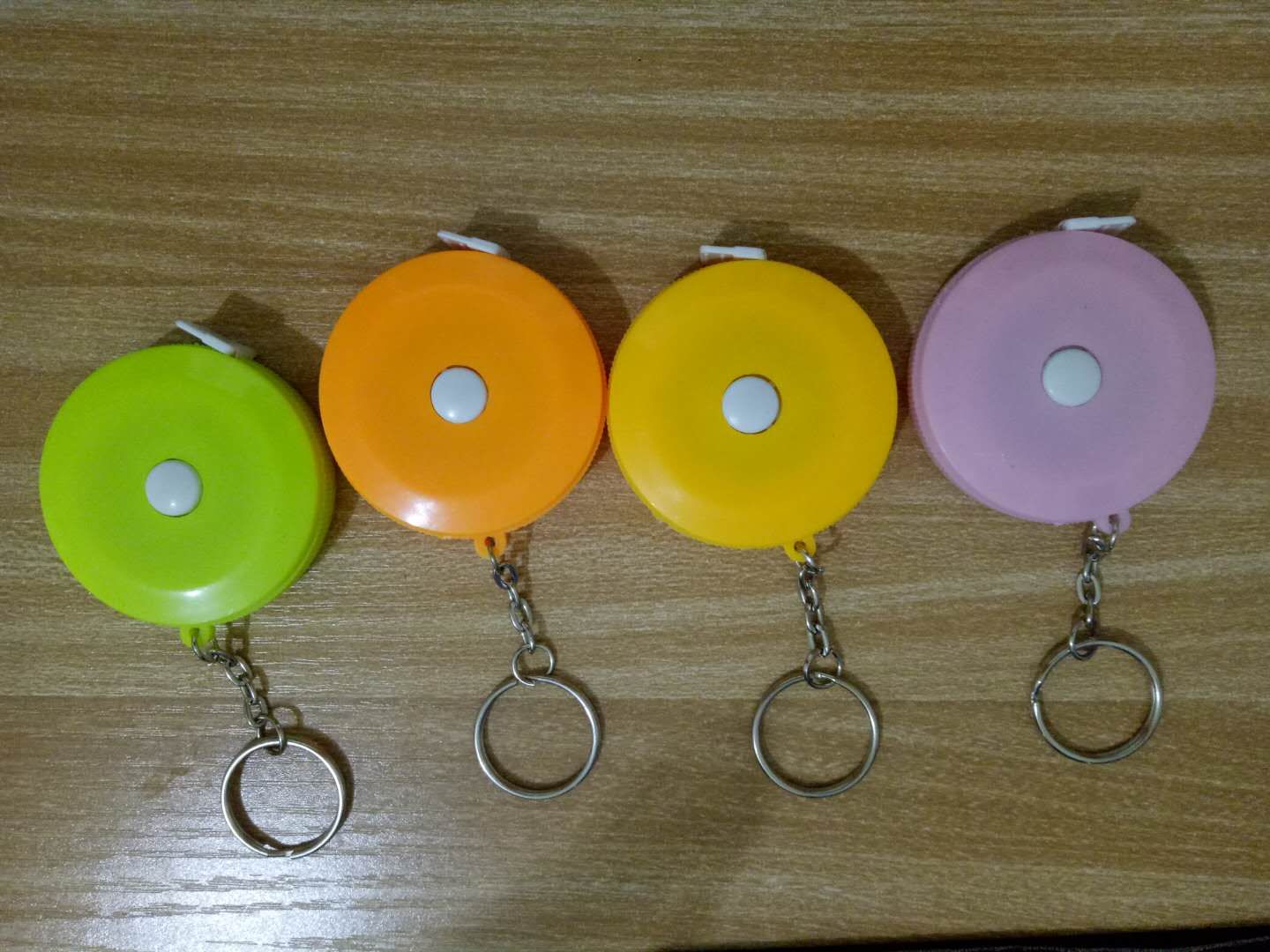 本店有新款带眼睛圆形小皮卷尺，款式漂亮，可以做各种赠送品，款式众多，欢迎新老客户来店下单或线上与线下下单都可以。详情图11