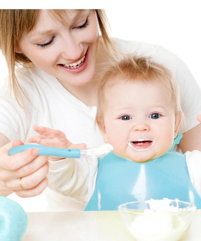 儿童喂养餐具 婴儿硅胶勺子 宝宝软头汤勺 婴儿训练勺子详情图10