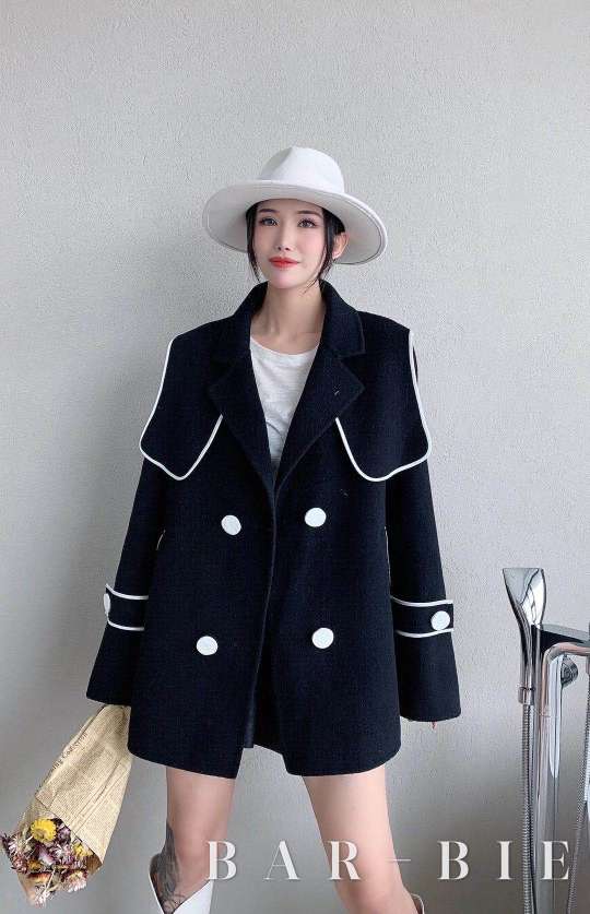 新款秋款女装休闲时尚潮流精品大码英伦风上衣外套