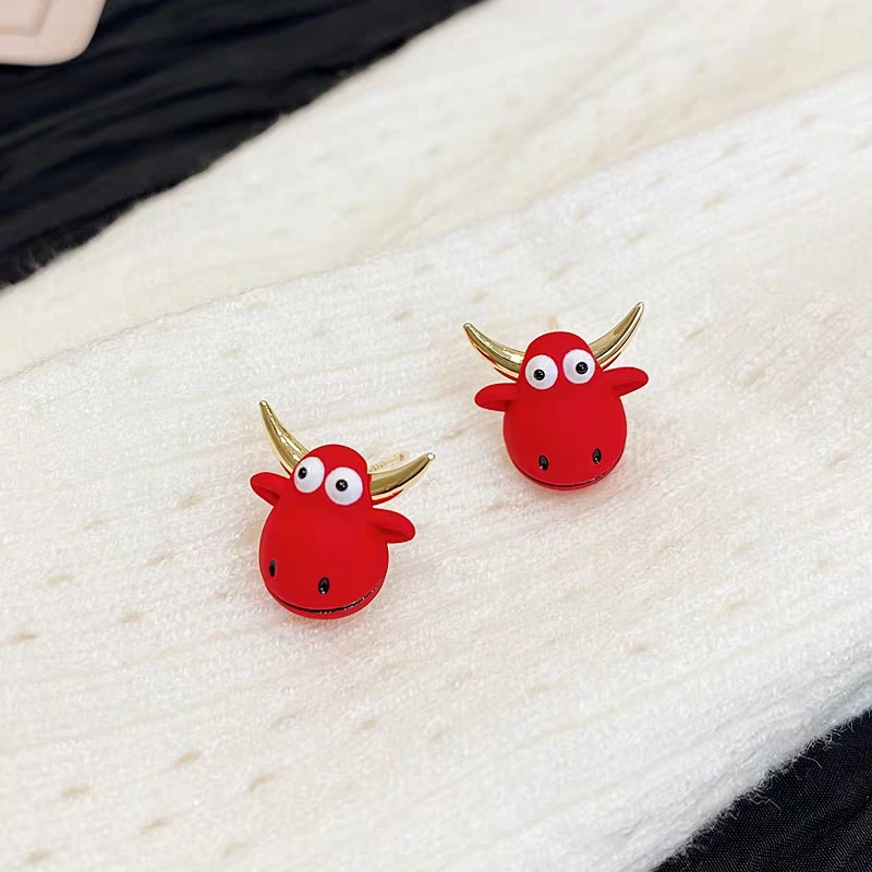 2021 Red Zodiac bull Stud cartoon earrings South Korea S925 sterling silver needle earrings calf cute temperament earrings