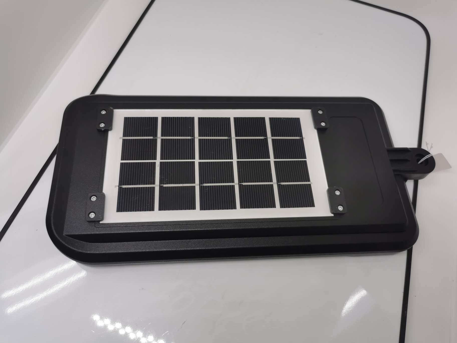 太阳能遥控路灯hs--8013（cob）A细节图