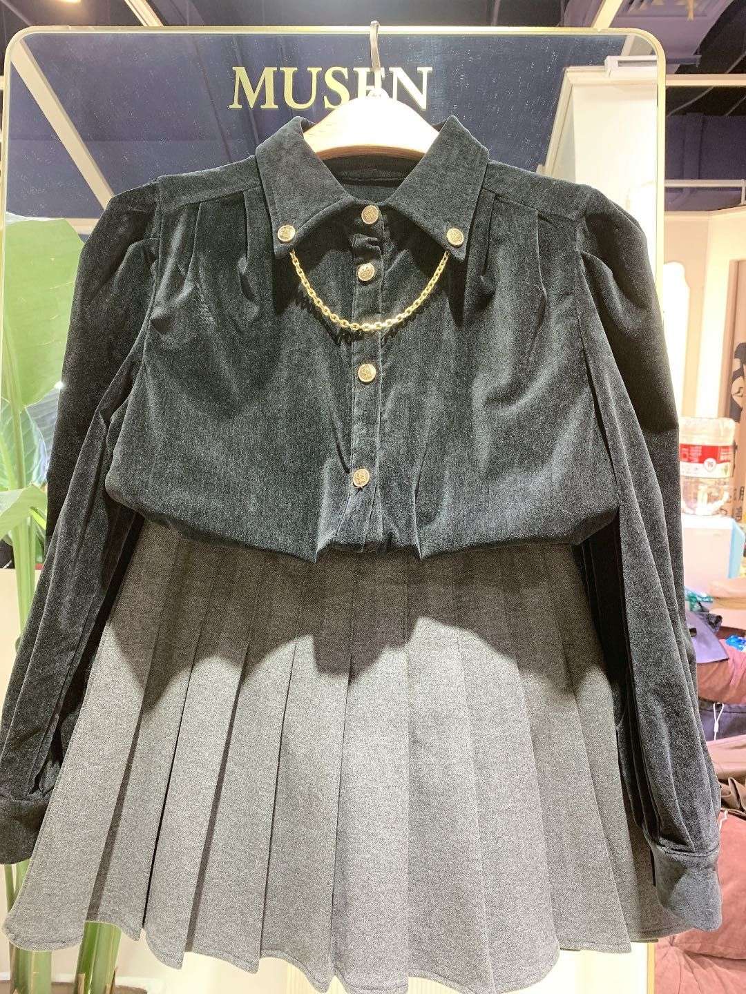 新款秋款女装休闲时尚潮流精品大码草木灰上衣外套