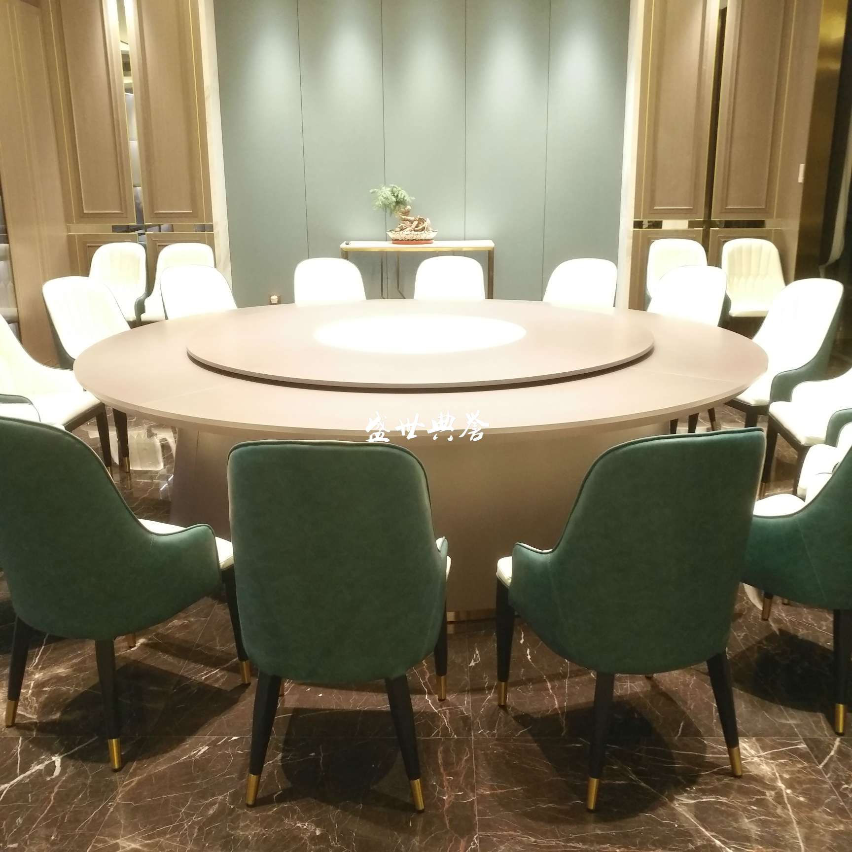 佛山酒店包厢餐椅厂家直销 新款北欧现代椅子 海鲜餐厅桌椅 餐厅网红轻奢菠萝椅