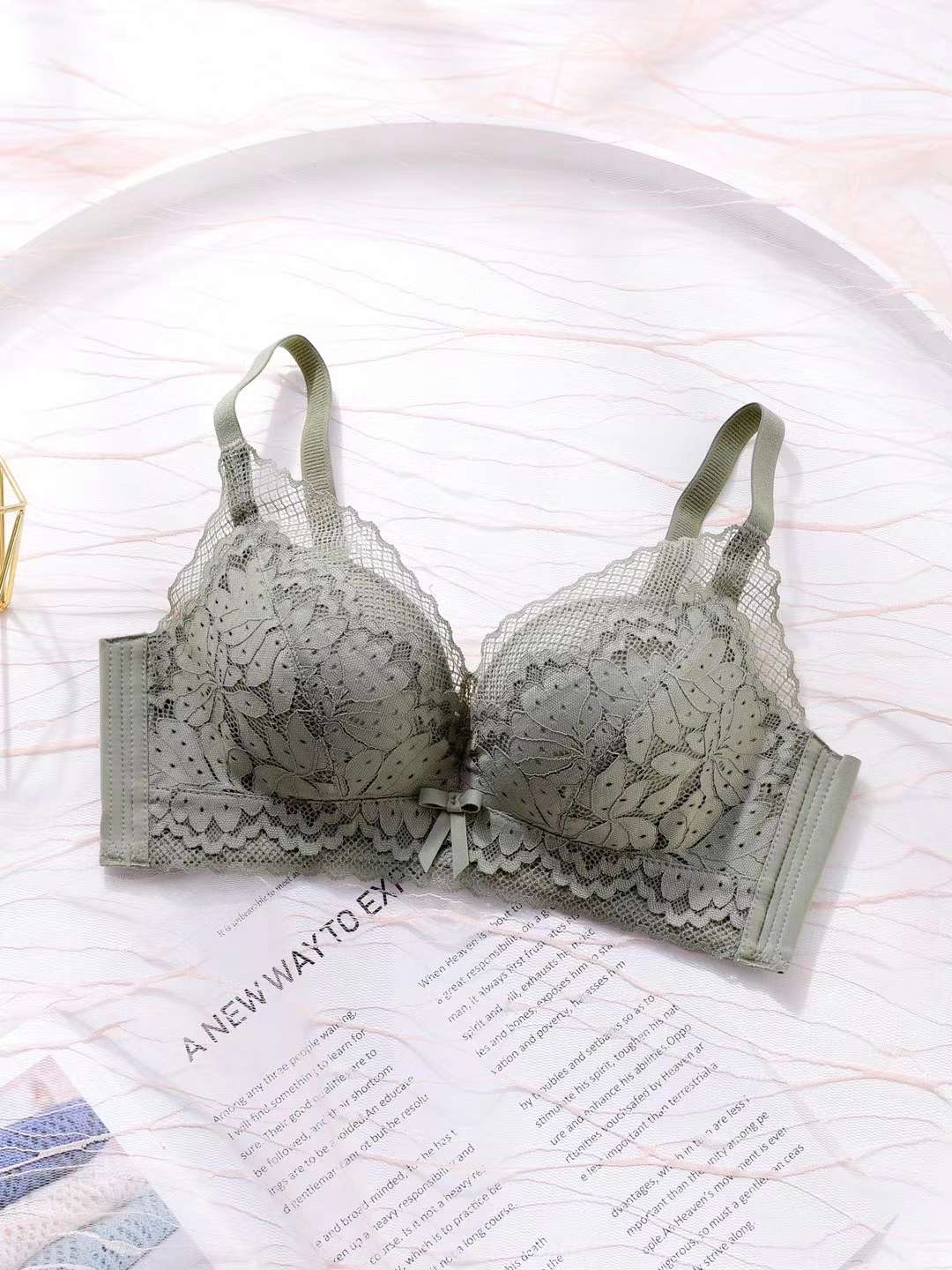 Undergarment women's bras without underwire, small breasts, adjustable thickened bra, enlarging appearance, breast top support, anti-sagging bra 145