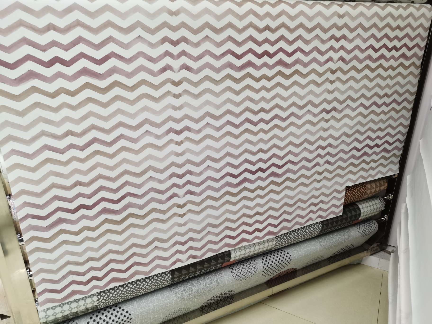 纱线印花波浪纹款式