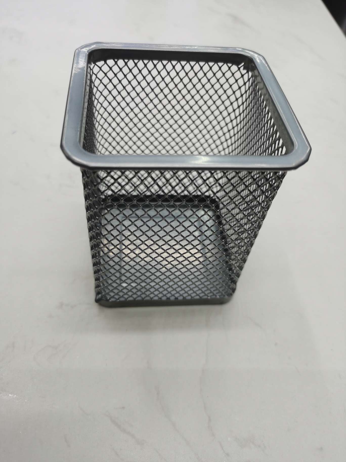 笔筒黑色细节图