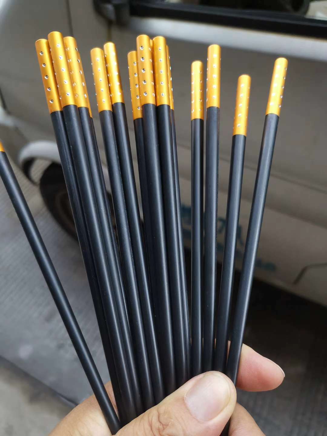 满天星合金筷酒店家用餐厅专用合金筷子防滑防霉特征耐高温消毒厂家直销