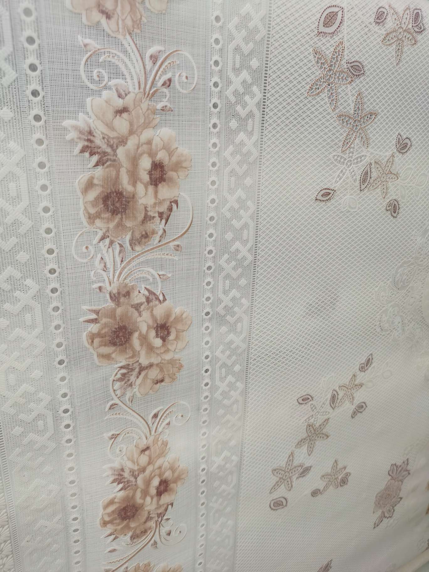 蕾丝台布大红咖啡款式细节图