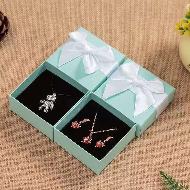 Jewelry box, pendant box, necklace box Application Scenario