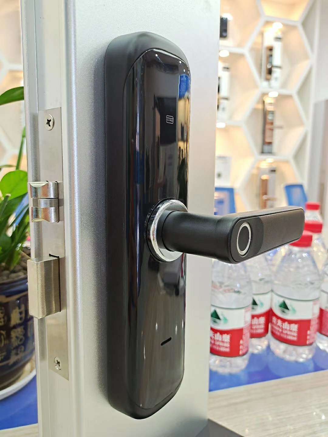 Puerta interior fingerprint lock Item Picture
