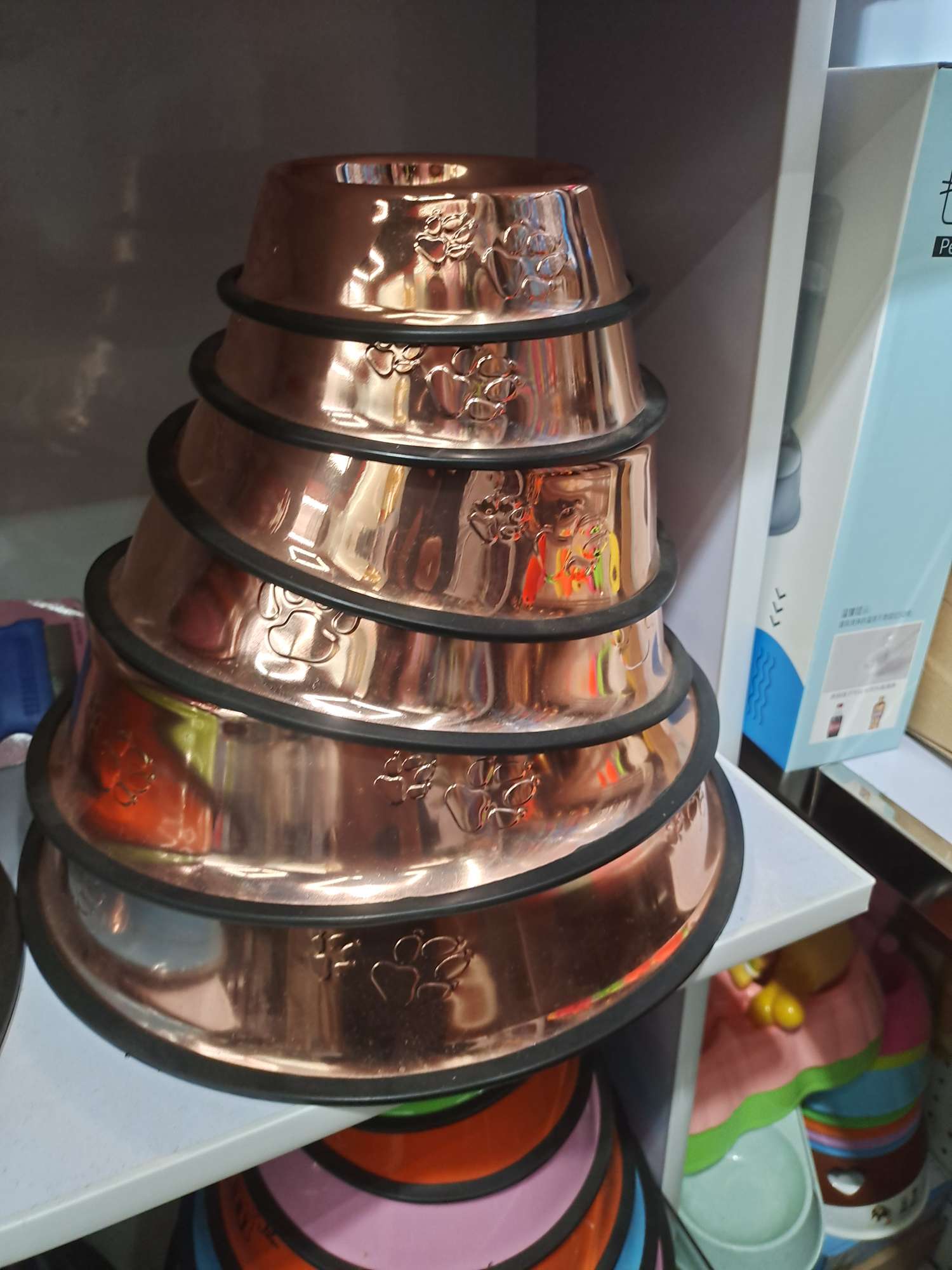 18-inch rose gold pet basin