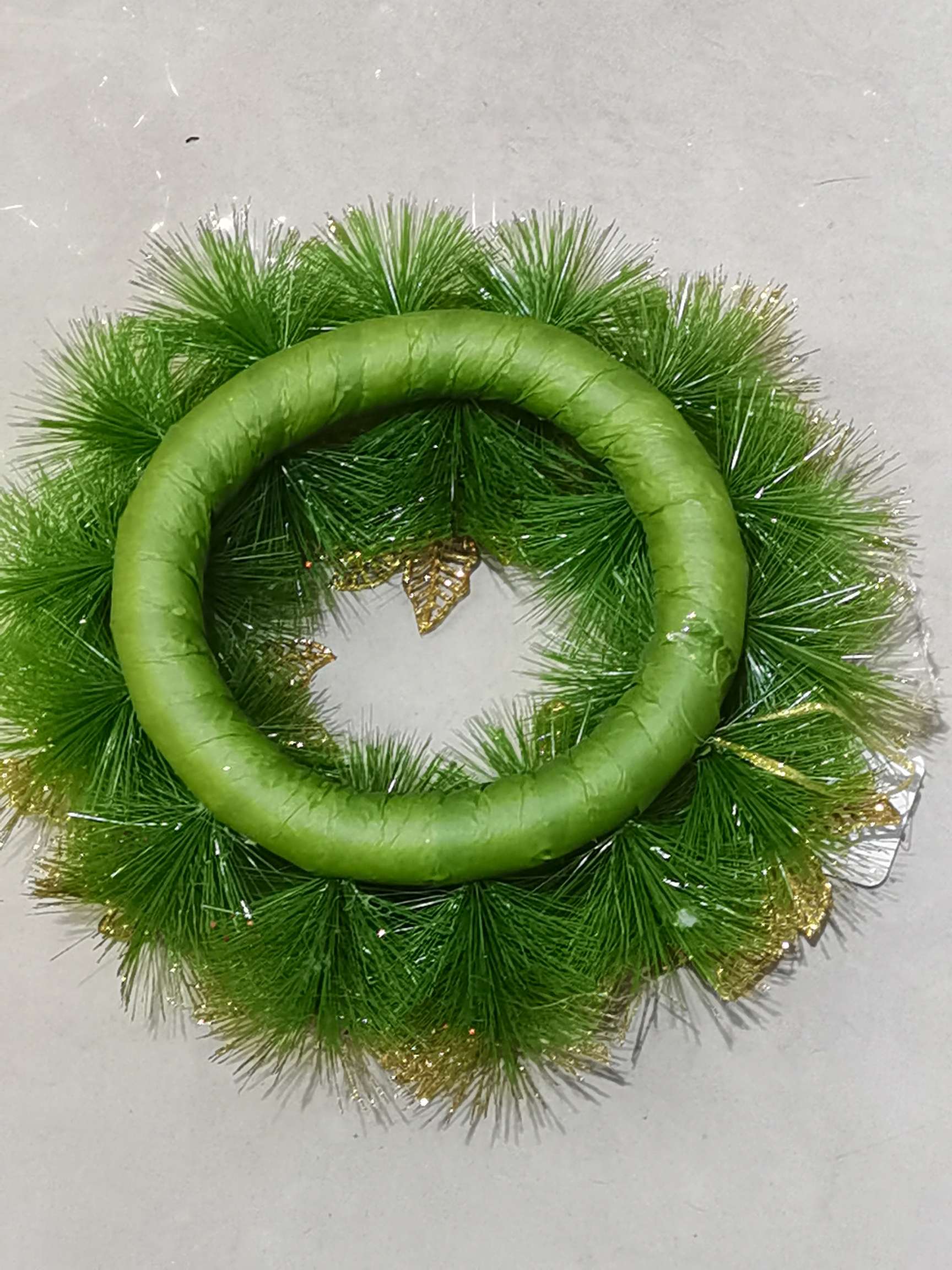 Golden Christmas wreath details Picture
