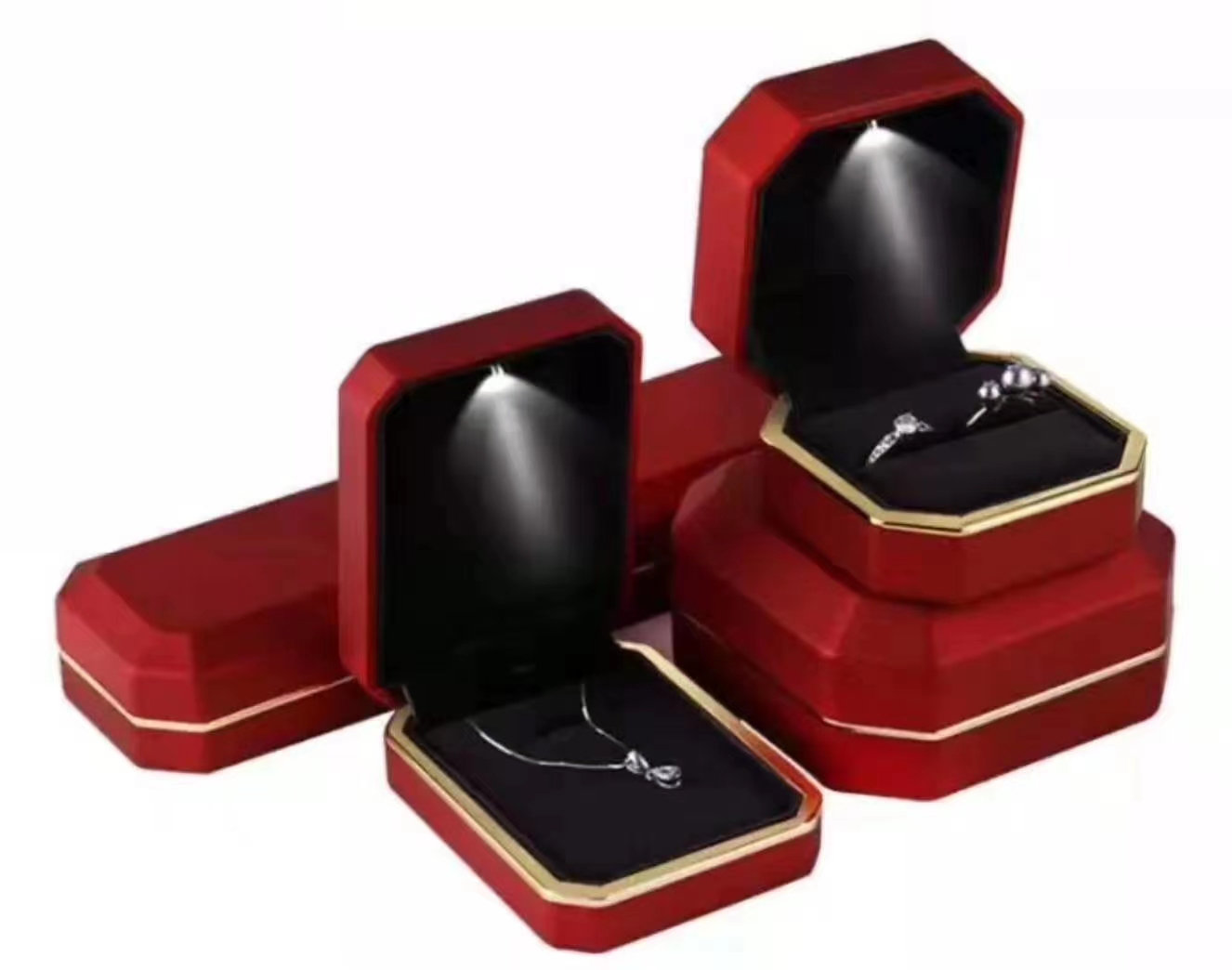 Rings, pendants, bracelets, necklaces, suits details Picture