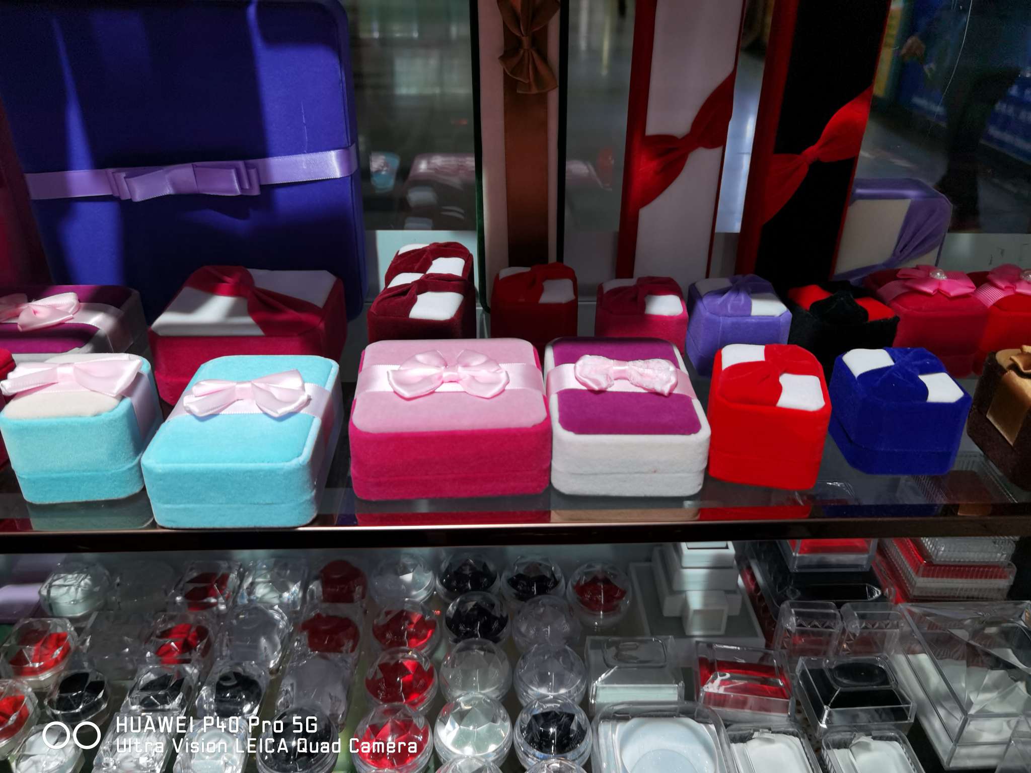 Rounded corner velvet jewelry box, ring, pendant, bracelet, necklace, set Specification image