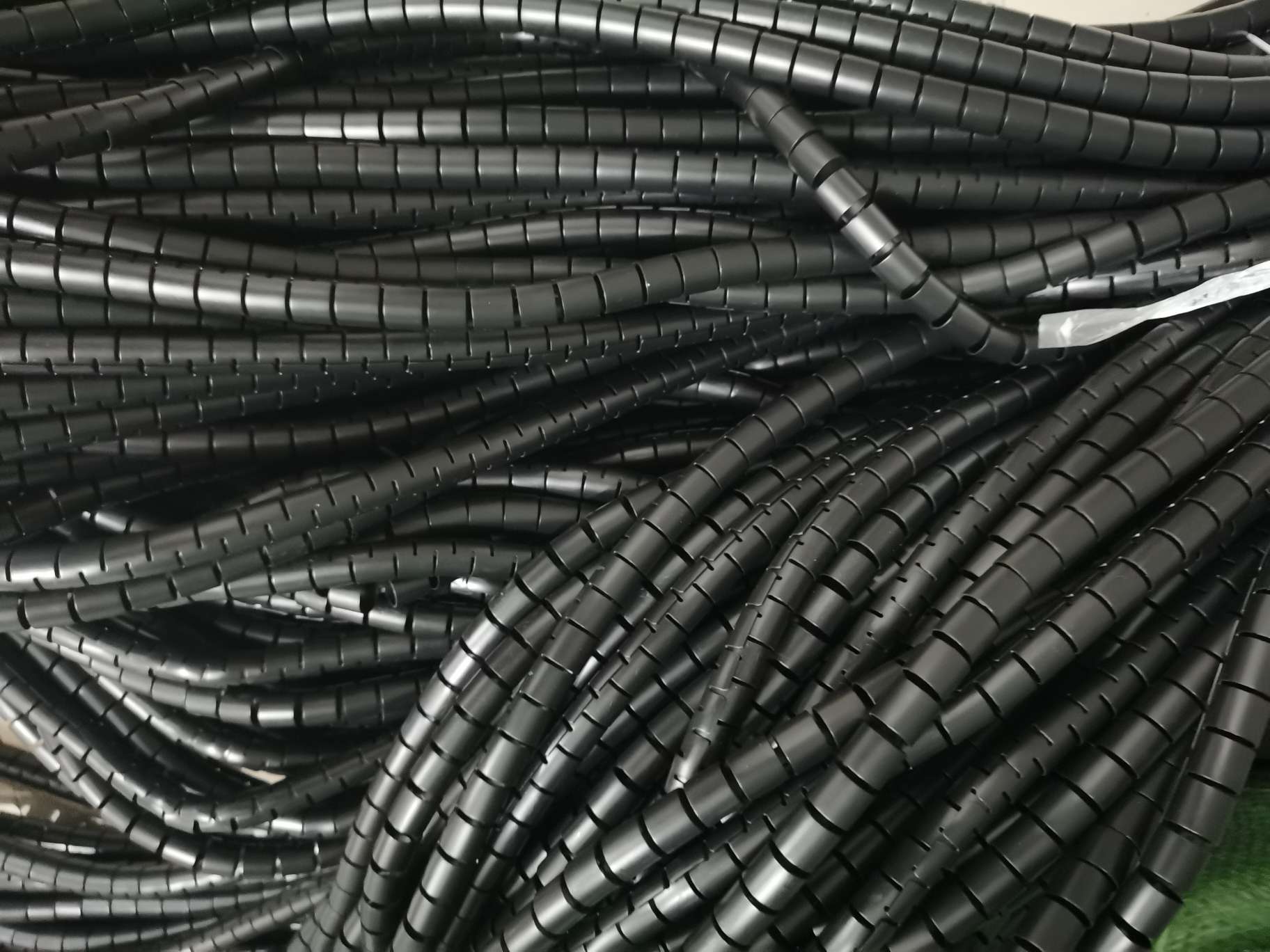 厂家直销各种规格理线管，缠绕管，包线管细节图