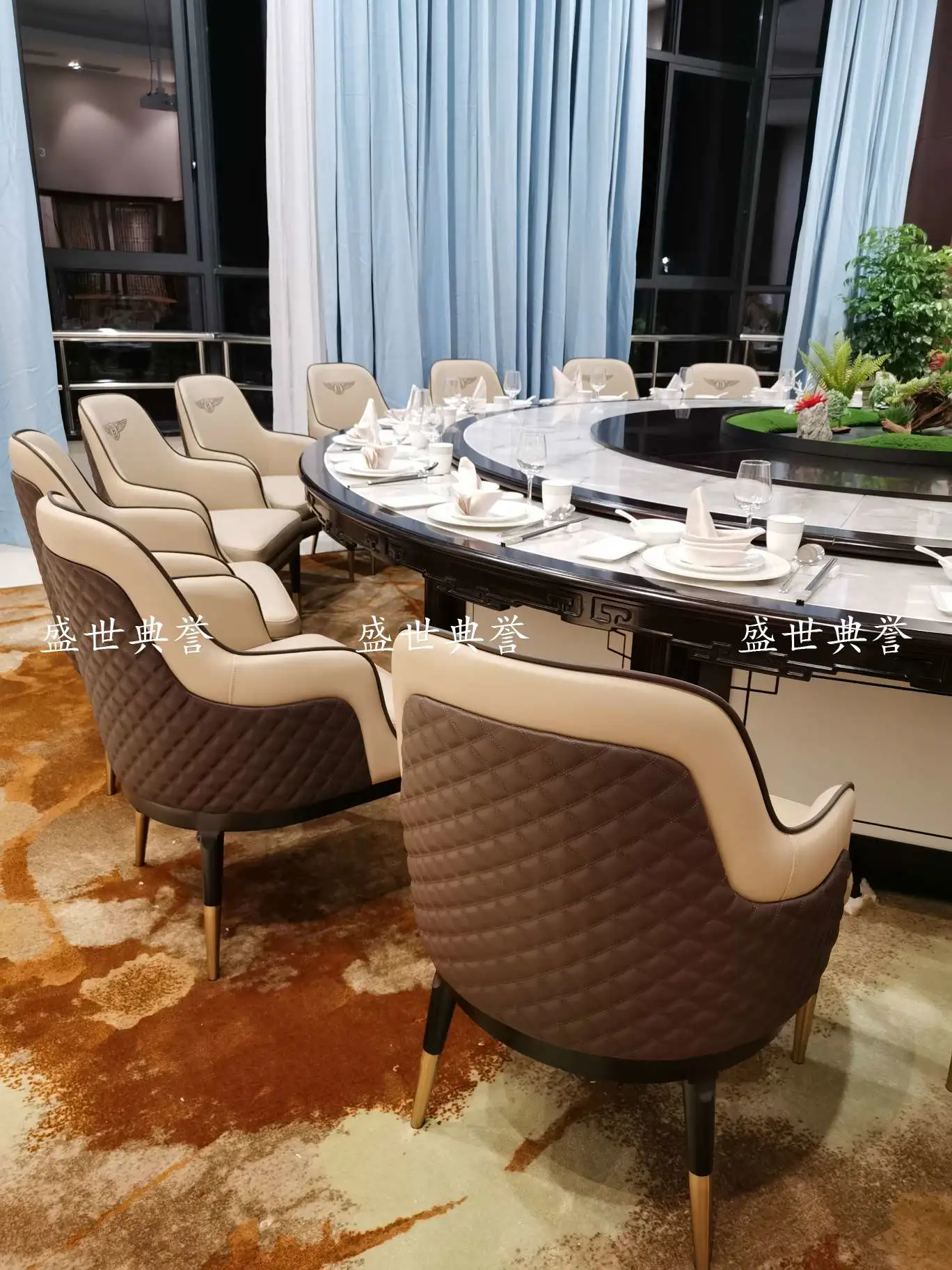 Huzhou Resort Hotel luxury private room solid wood chairs, Nordic modern VIP chairs, villa light luxury armchairs, hotel lobby negotiation chairs detail image 3