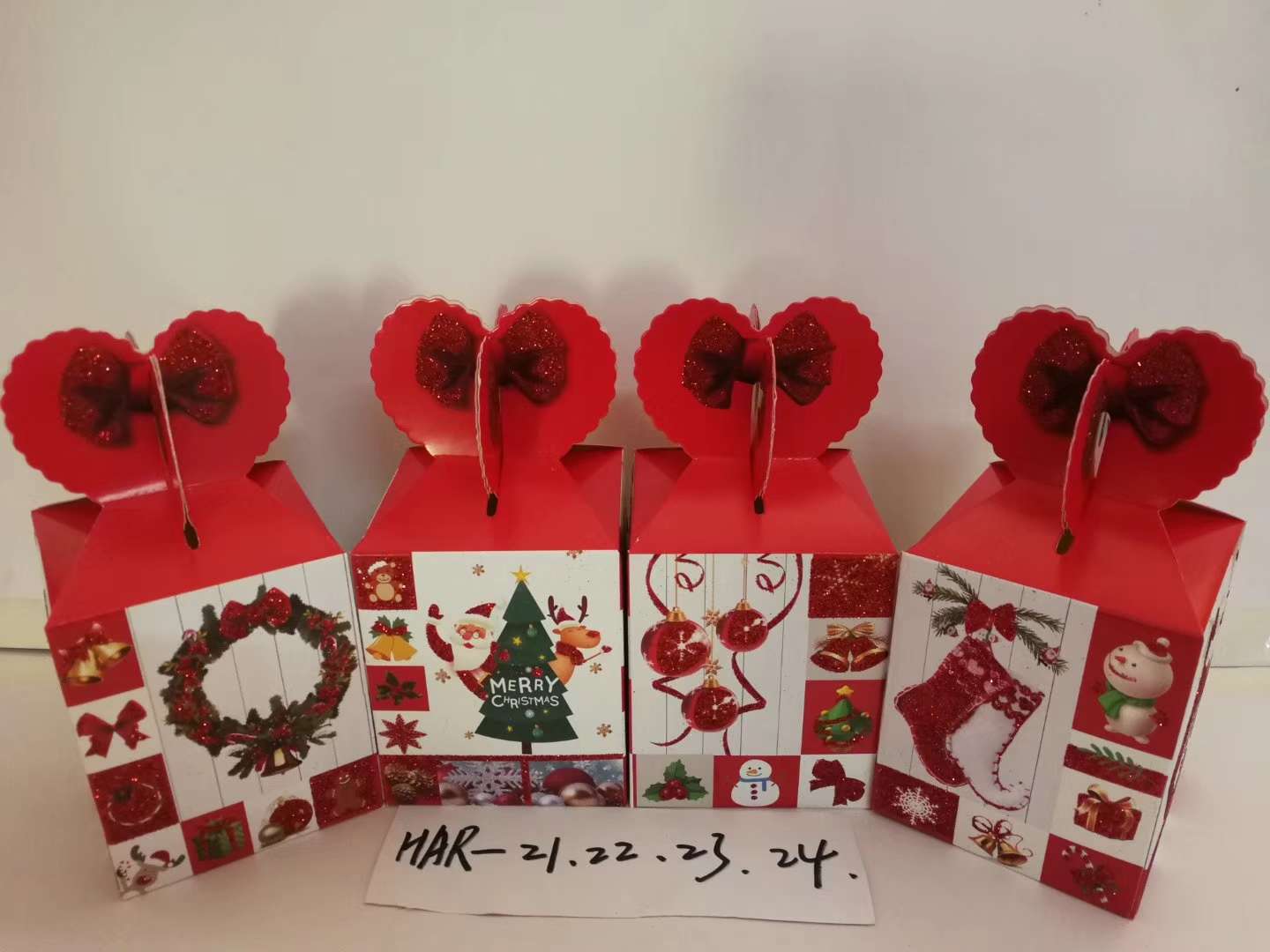 圣诞花环苹果盒