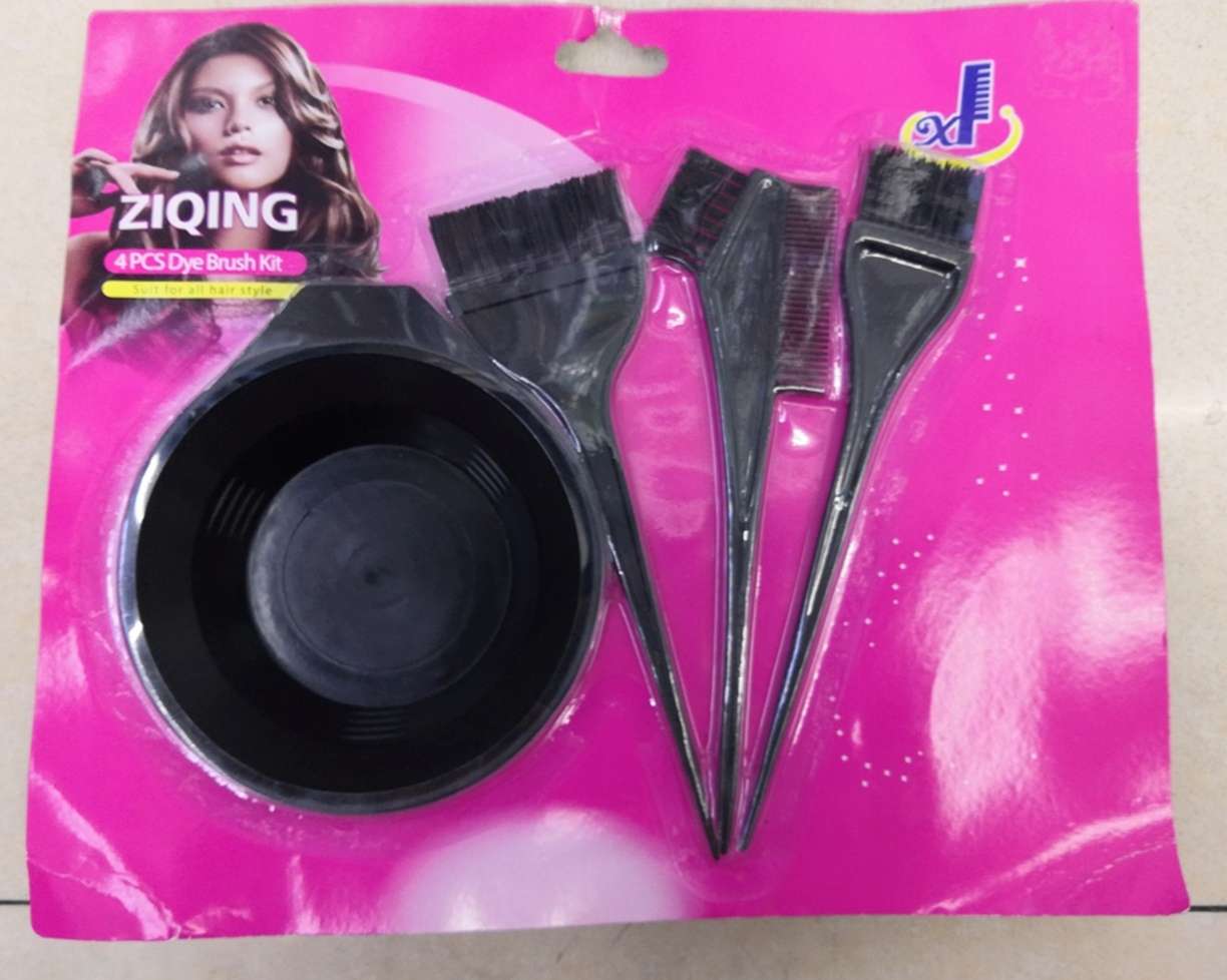 Four piece hair dye set thumbnail