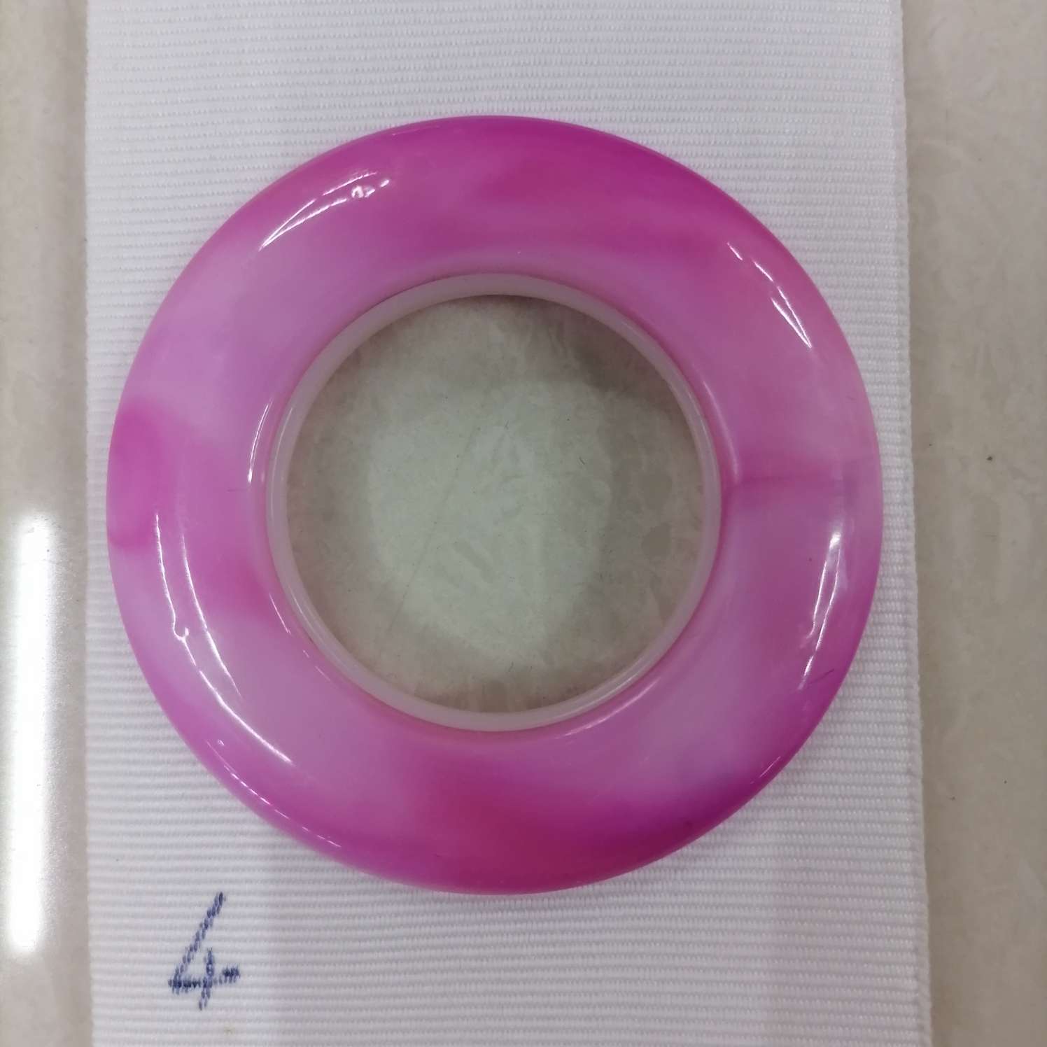 Curtain accessories: Curtain rings - minimum order: 20,000