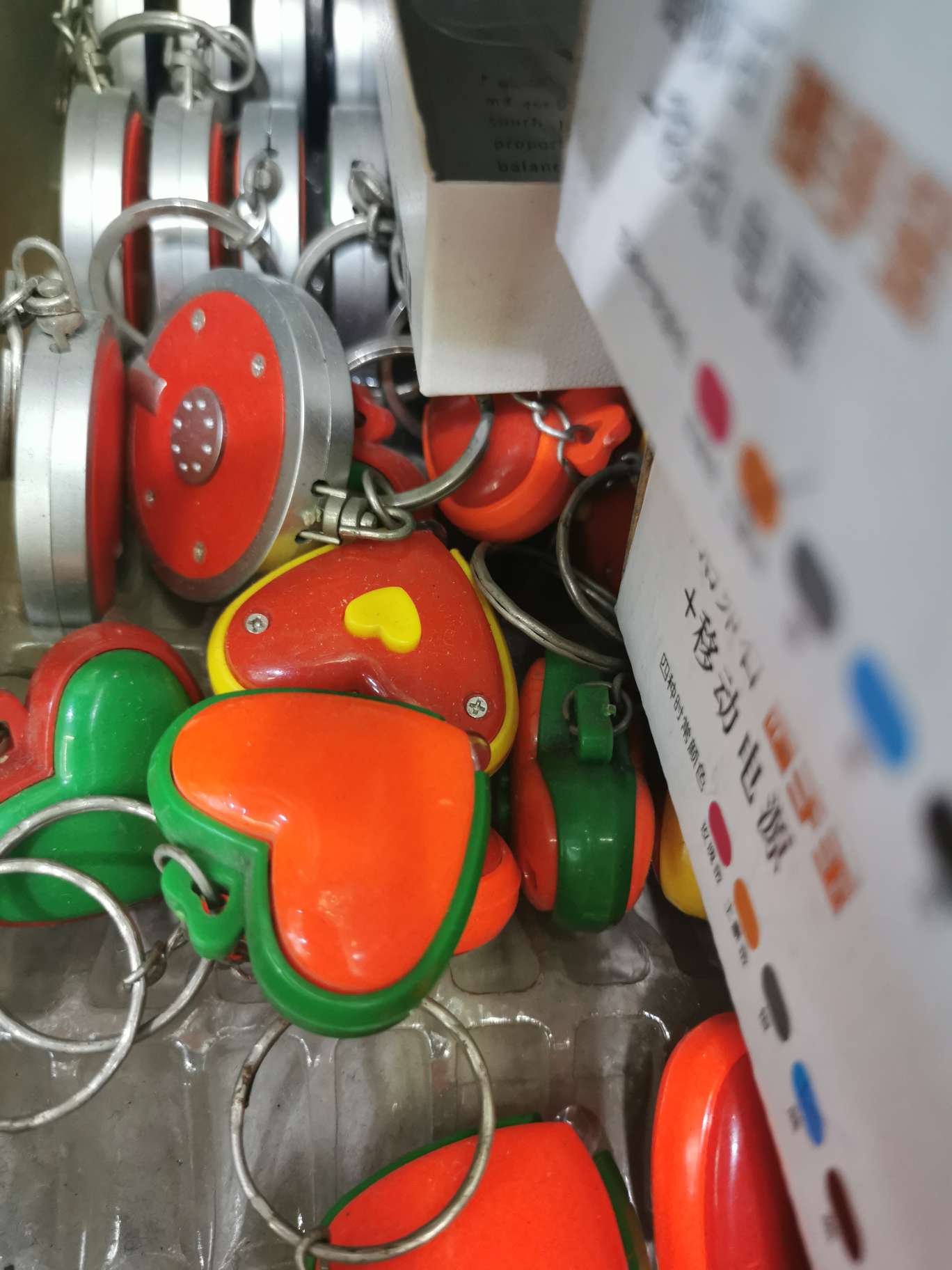 本店有大量现货各种卡LED小手电，可按客户做颜色或者印刷，可做小赠送品，量大从优，欢迎新老客人来采购，线上与线下都可下单详情图19