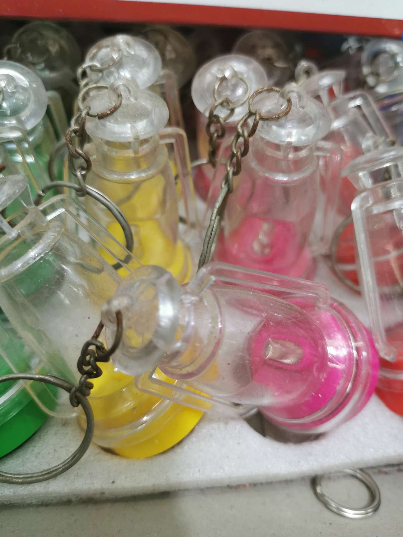 本店有大量现货各种卡LED小手电，可按客户做颜色或者印刷，可做小赠送品，量大从优，欢迎新老客人来采购，线上与线下都可下单详情图15
